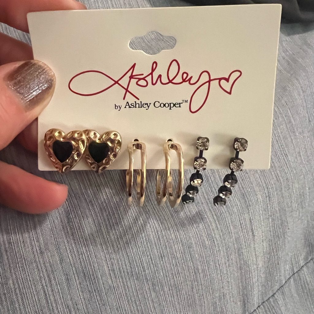 Ashley Cooper 3 Pairs Of Pierced Earrings, New On Card